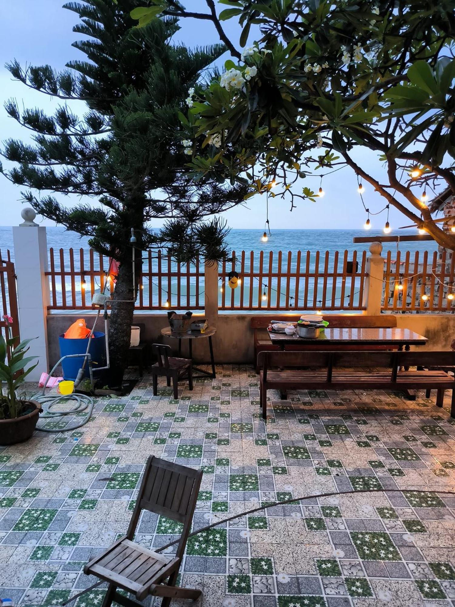 Thien Son Hostel - Giap Bien Муи Не Екстериор снимка